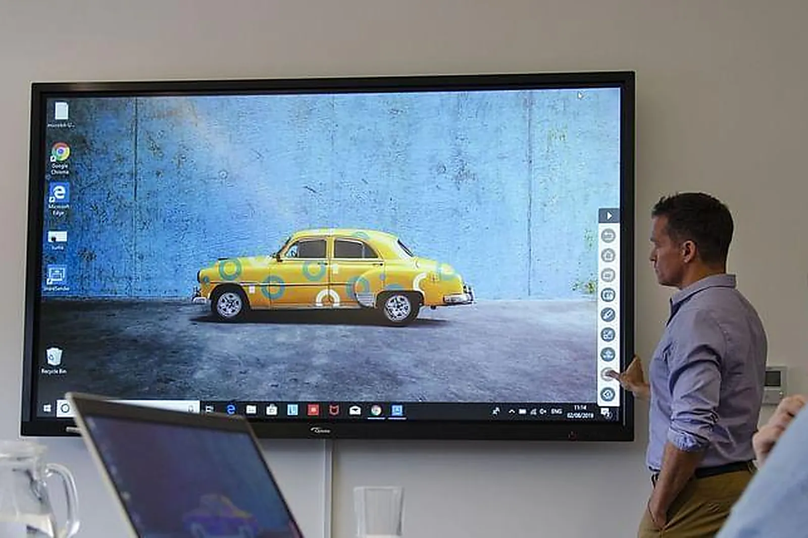 Lieux événementiels, MON BUREAU