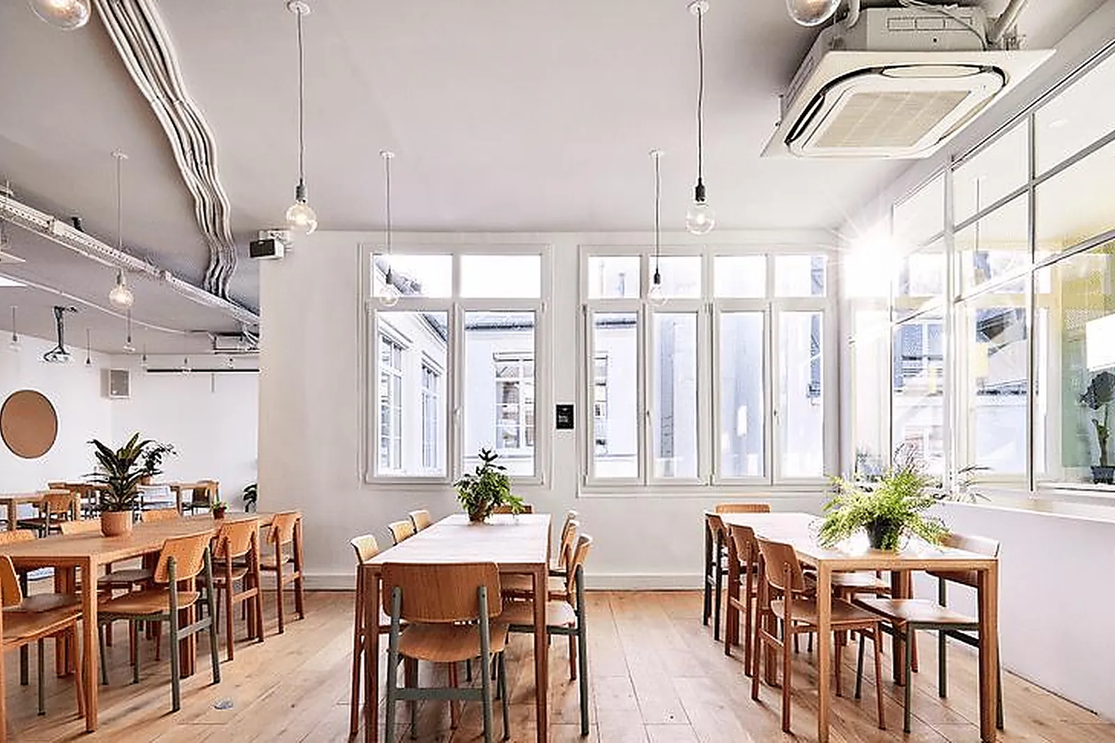 Lieux événementiels, MORNING CLÉRY