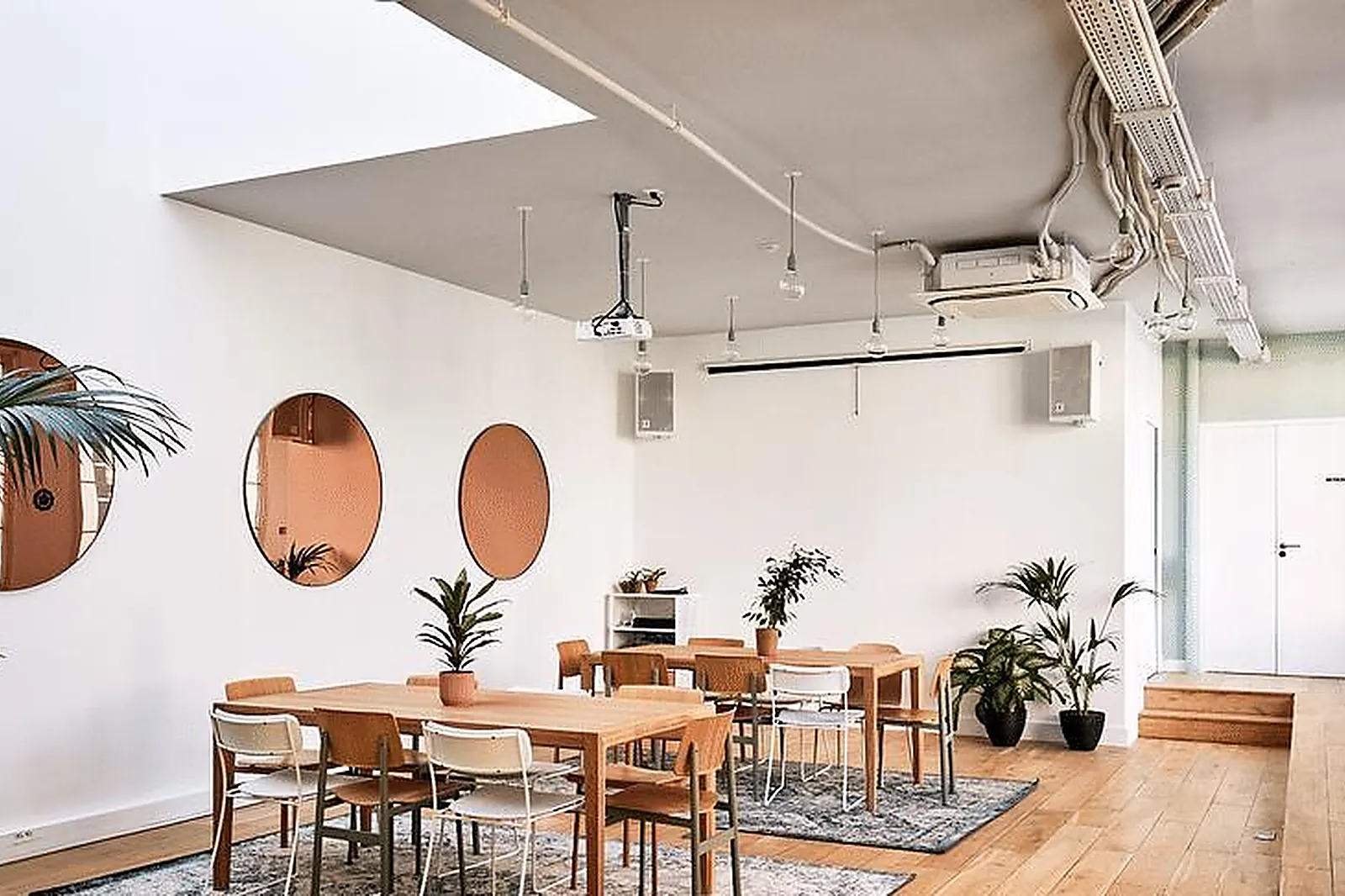 Lieux événementiels, MORNING CLÉRY