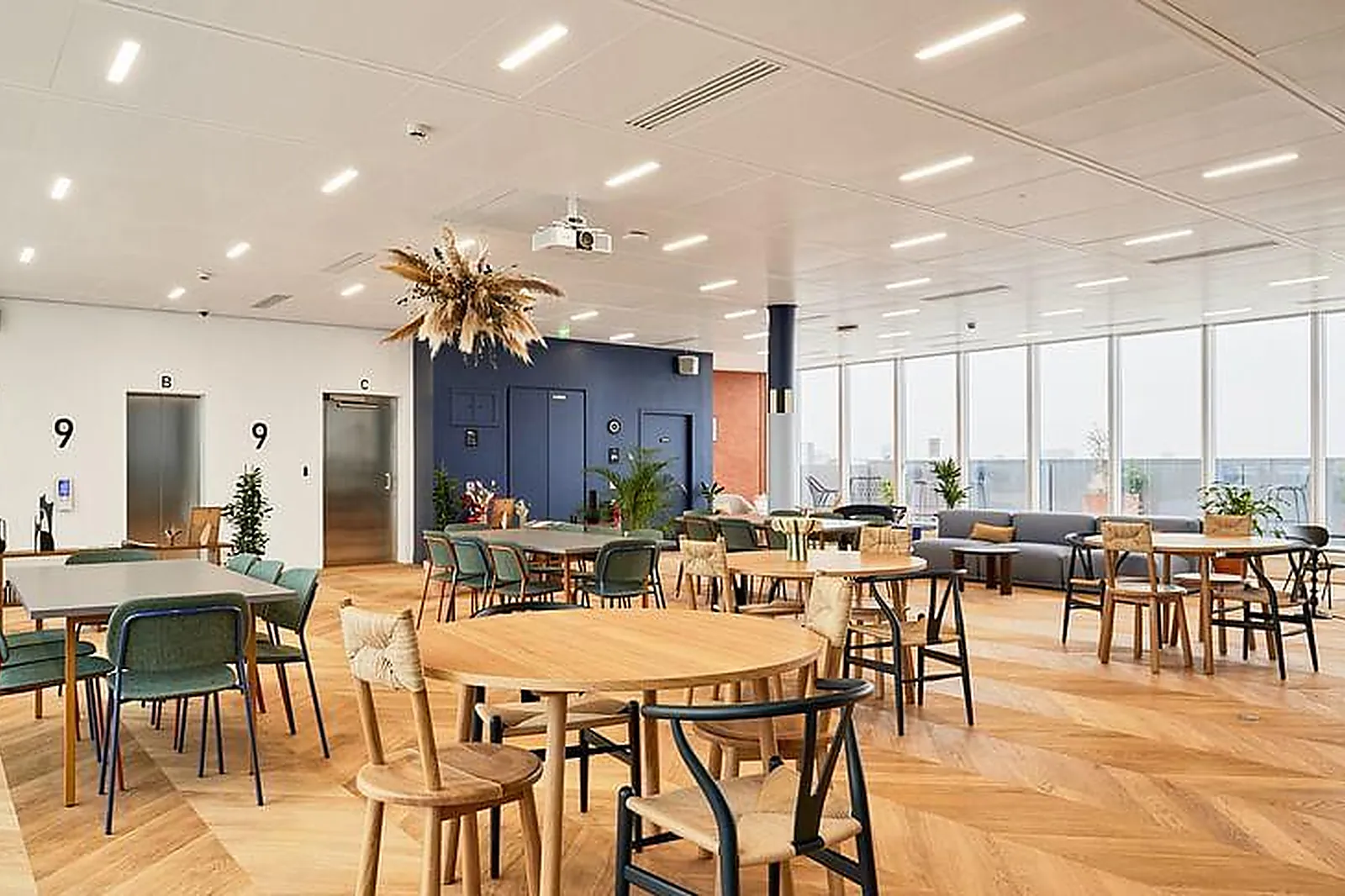 Lieux événementiels, SHOWROOM - CANAL SAINT MARTIN