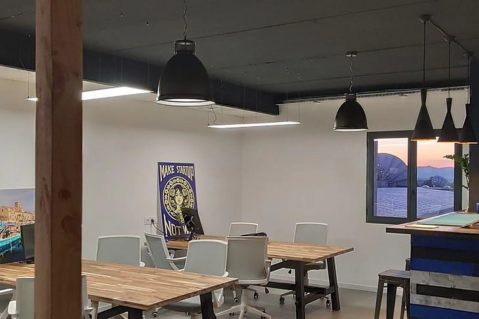 Lieux événementiels, MORPHOBURO LA CIOTAT