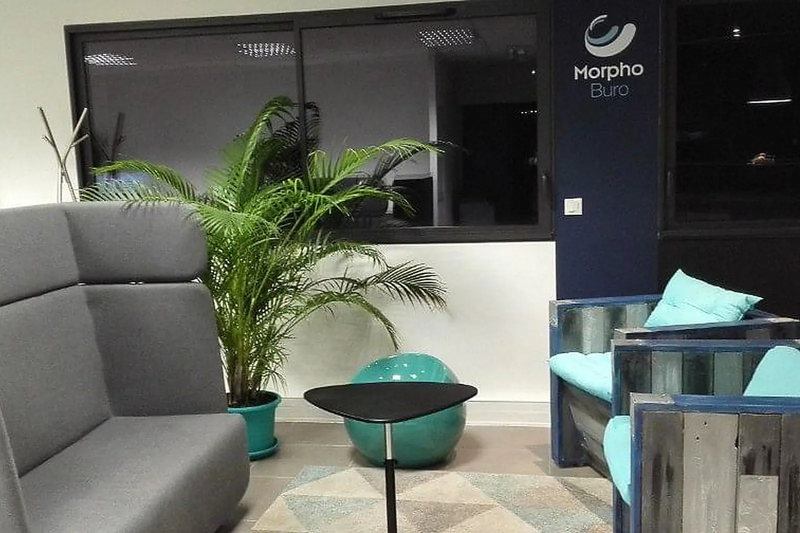 Lieux événementiels, MORPHOBURO CENTRE D'AFFAIRES - SALLE JALLAS