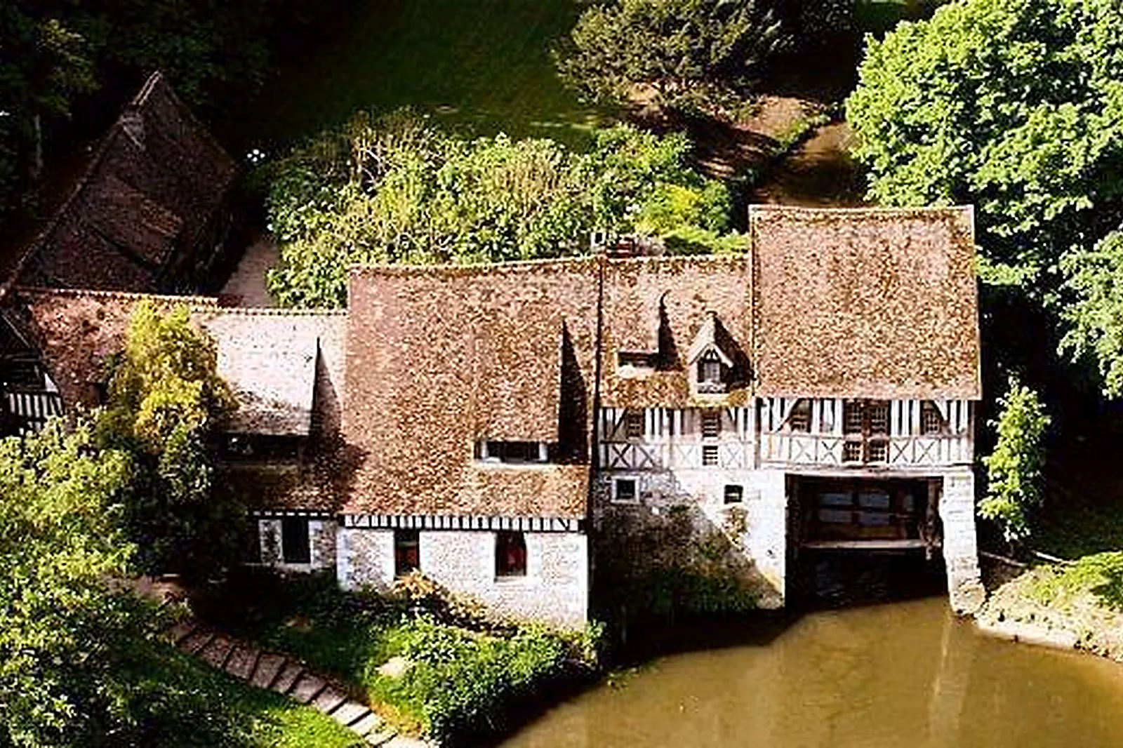 Lieux événementiels, MOULIN ANDÉ