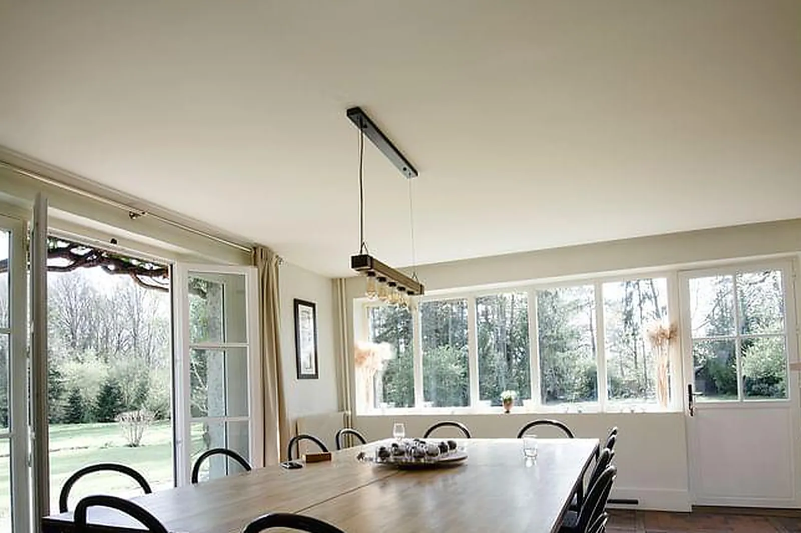 Lieux événementiels, LA SERRE NU-PARIS