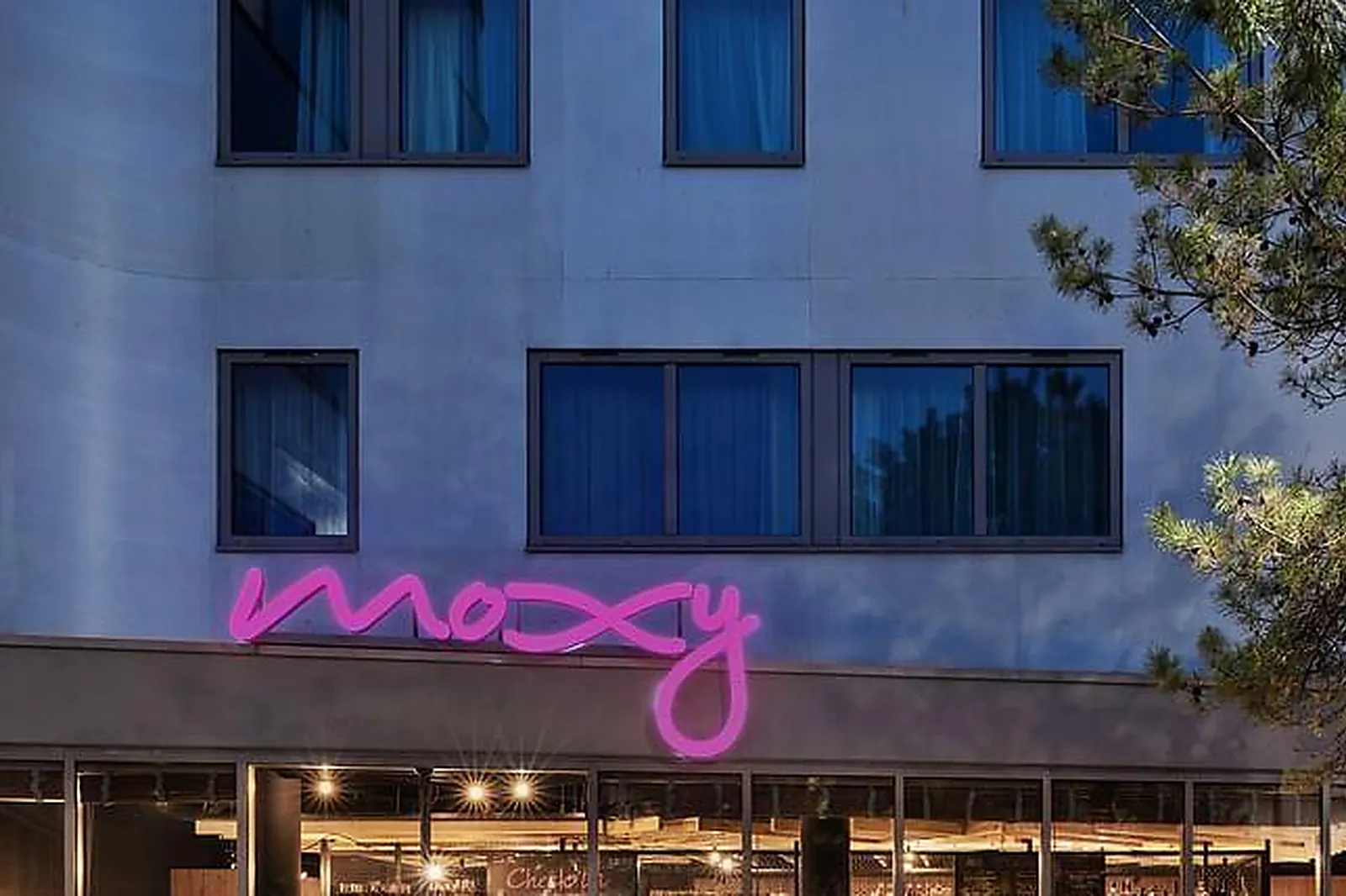 Lieux événementiels, MOXY