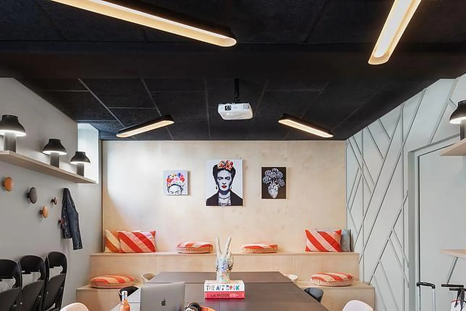 Lieux événementiels, MOXY