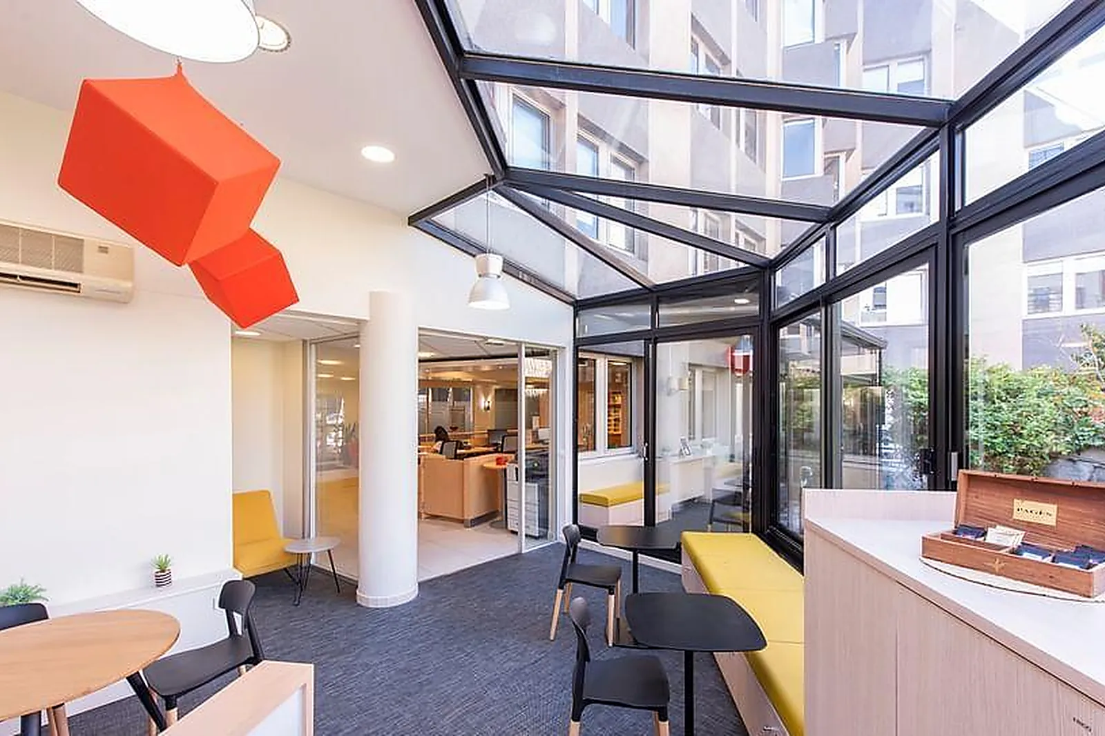 Lieux événementiels, MULTIBURO BOULOGNE