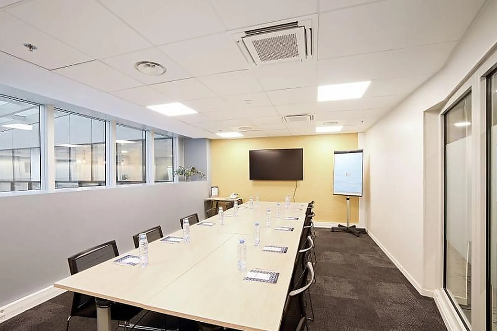 Lieux événementiels, MULTIBURO GARE MONTPARNASSE