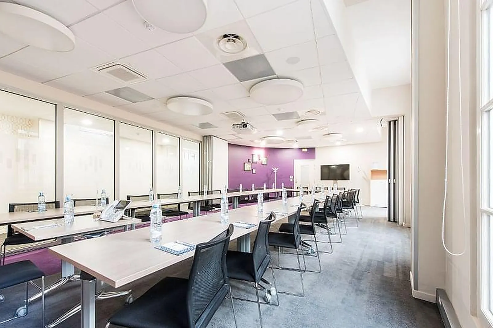 Lieux événementiels, LA CANOTIÈRE