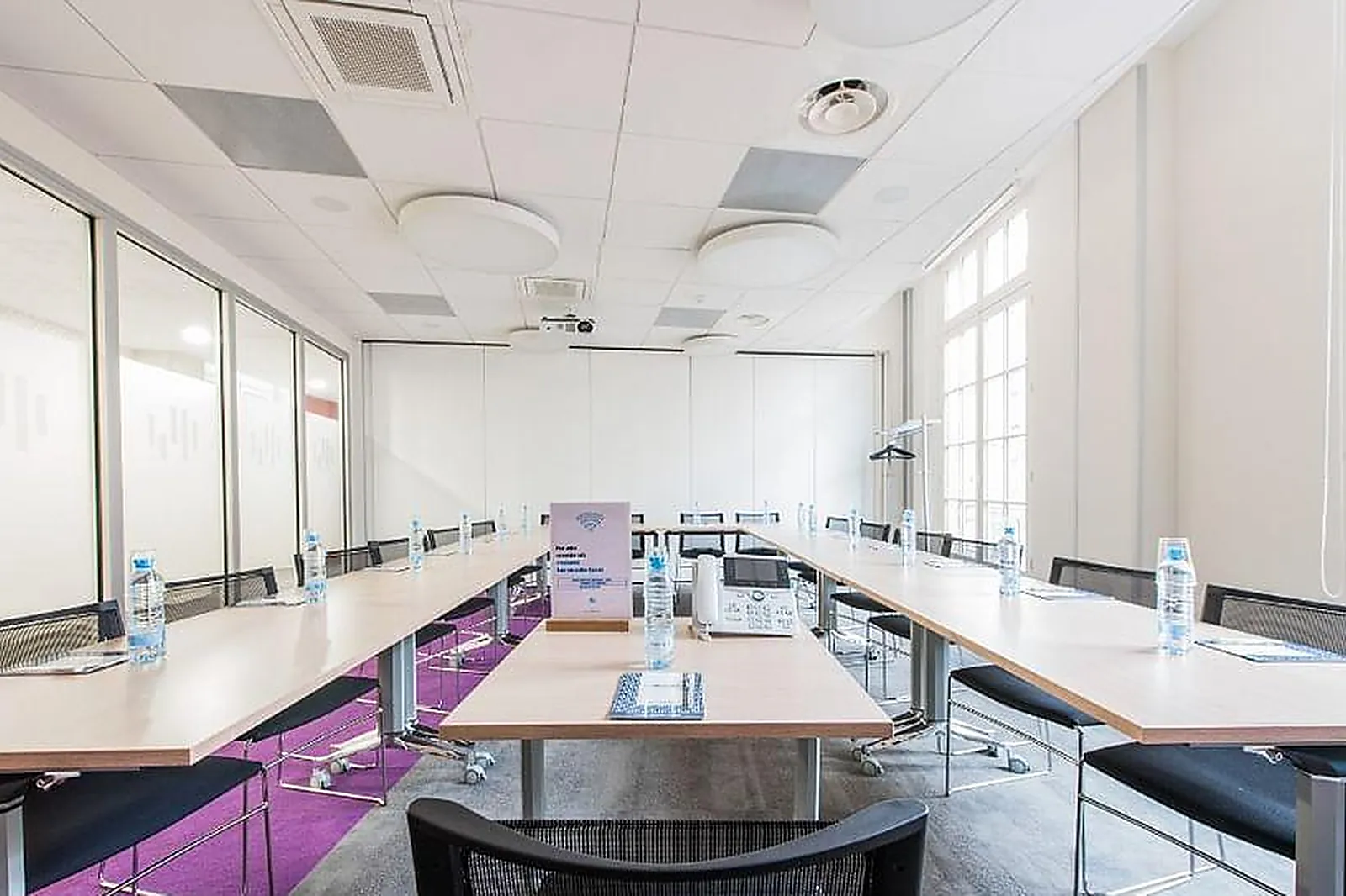 Lieux événementiels, LA CANOTIÈRE