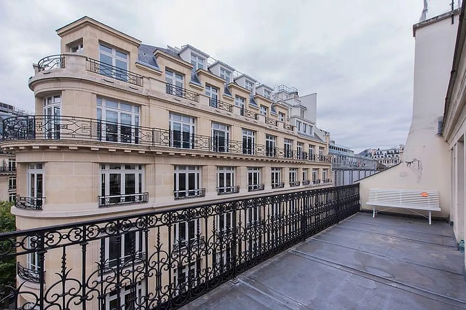 Lieux événementiels, MULTIBURO OPÉRA