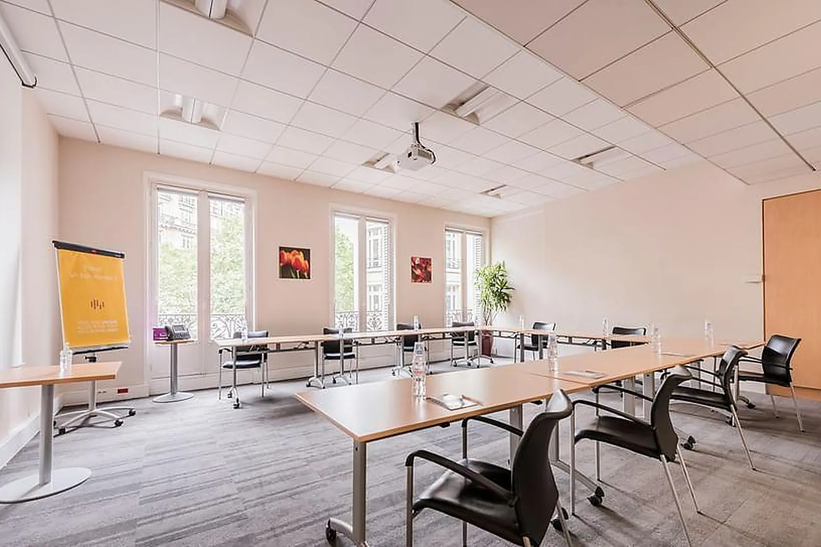 Lieux événementiels, MULTIBURO OPÉRA