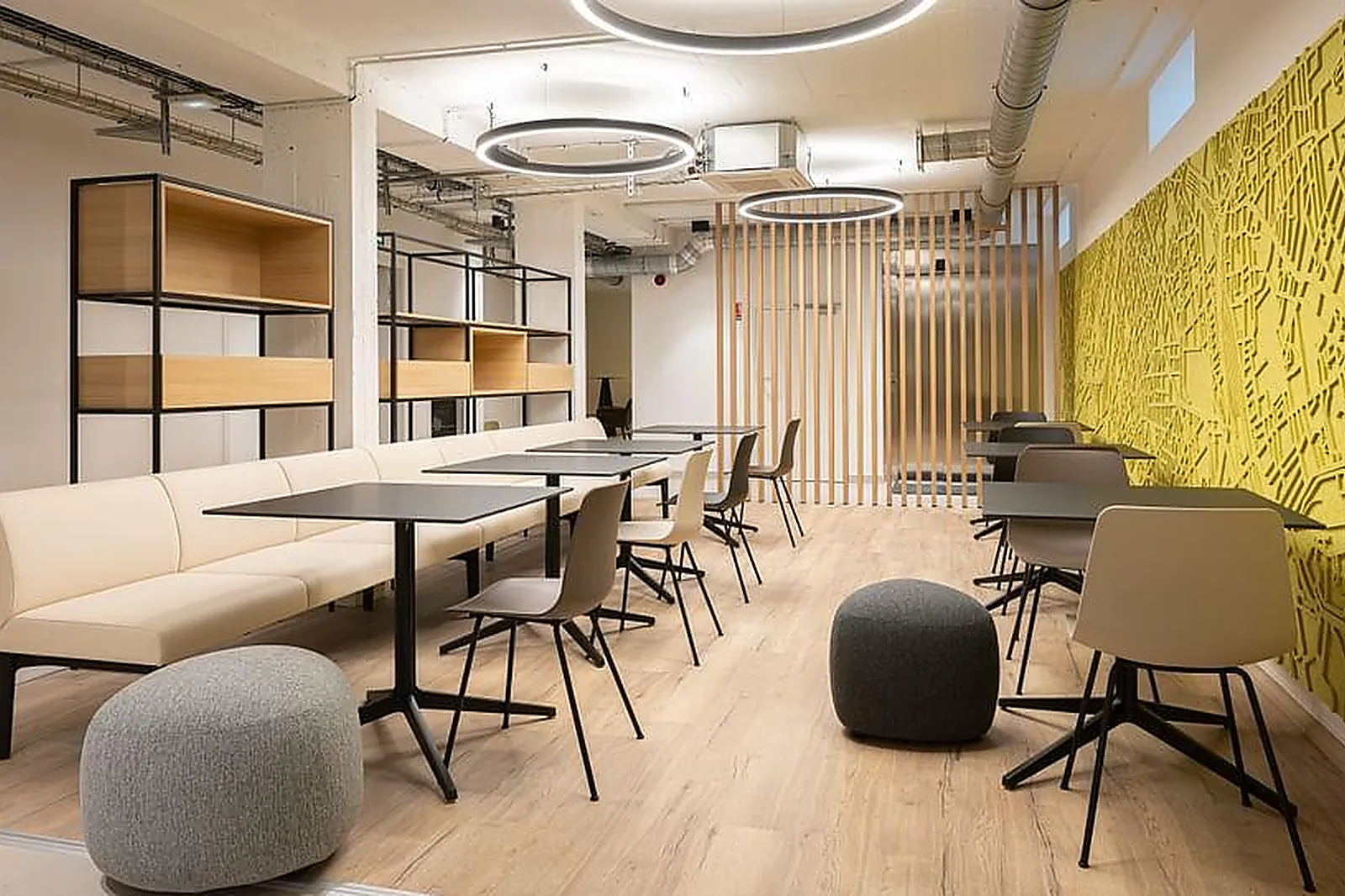 Lieux événementiels, SHAKE N SMASH