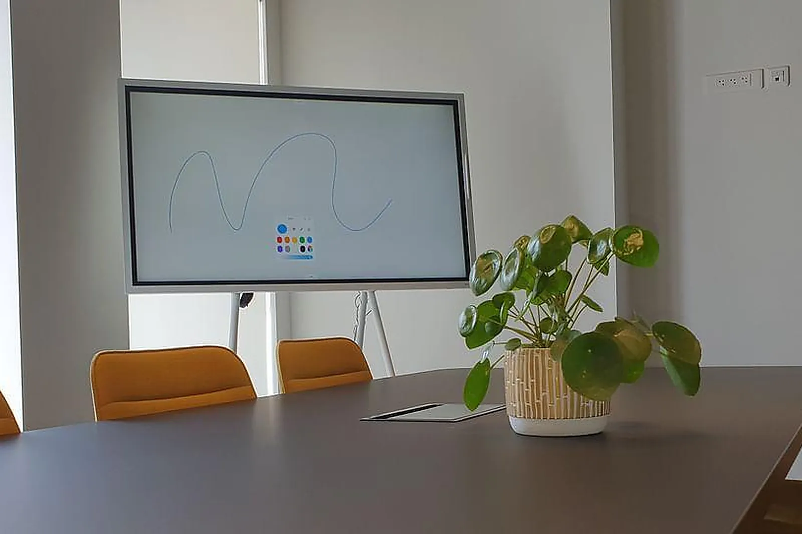 Lieux événementiels, SHAKE N SMASH