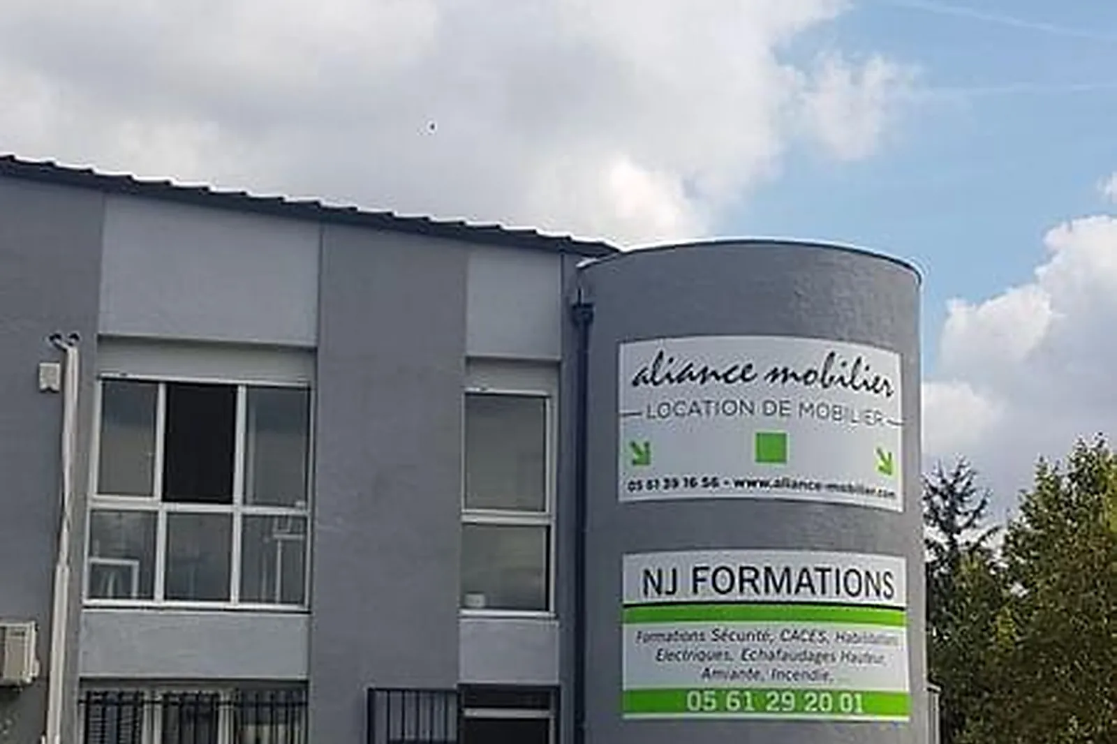 Lieux événementiels, NJ FORMATIONS