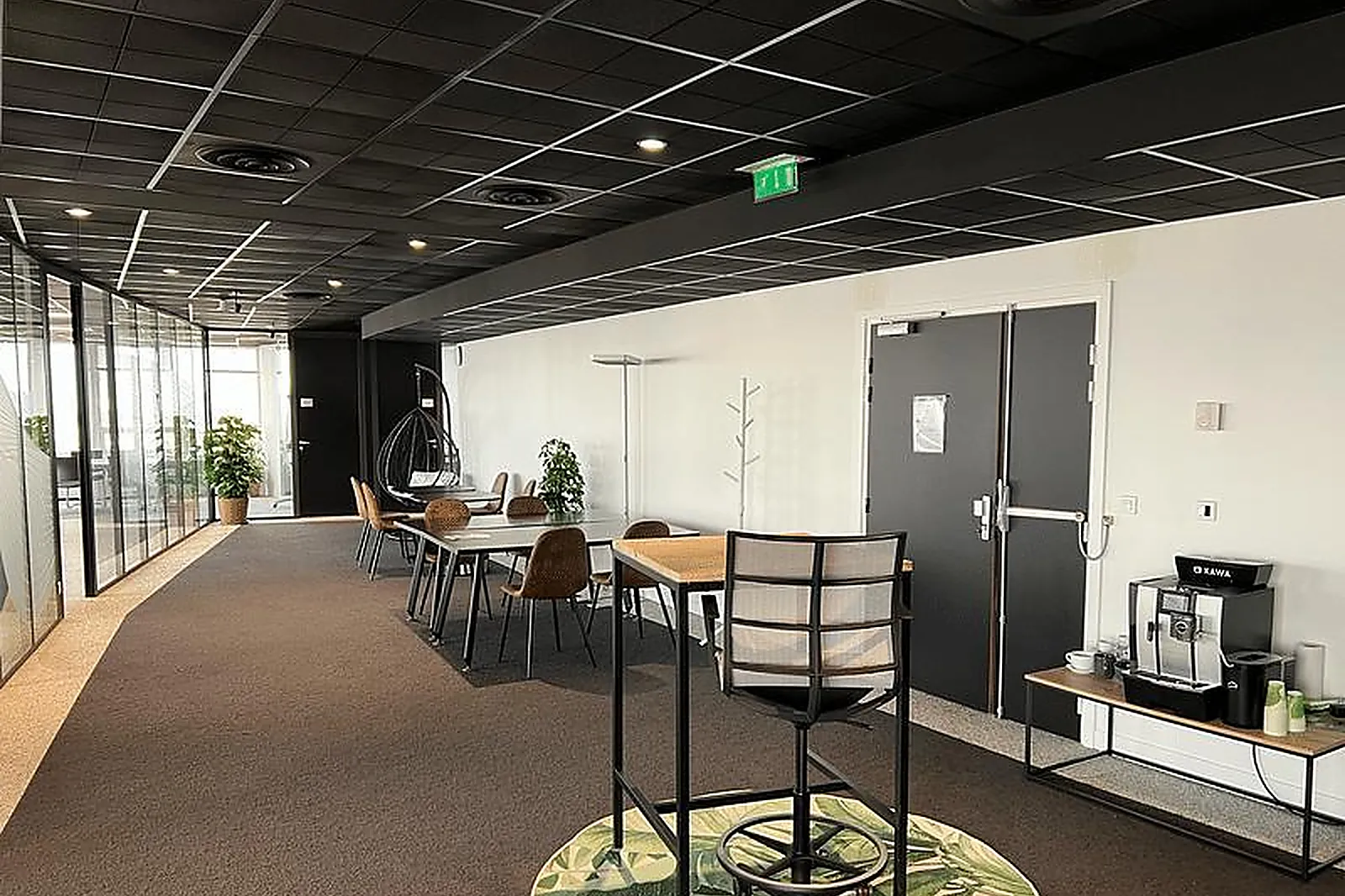 Lieux événementiels, NAAMA L'EPHÉMÈRE TOUR MONTPARNASSE