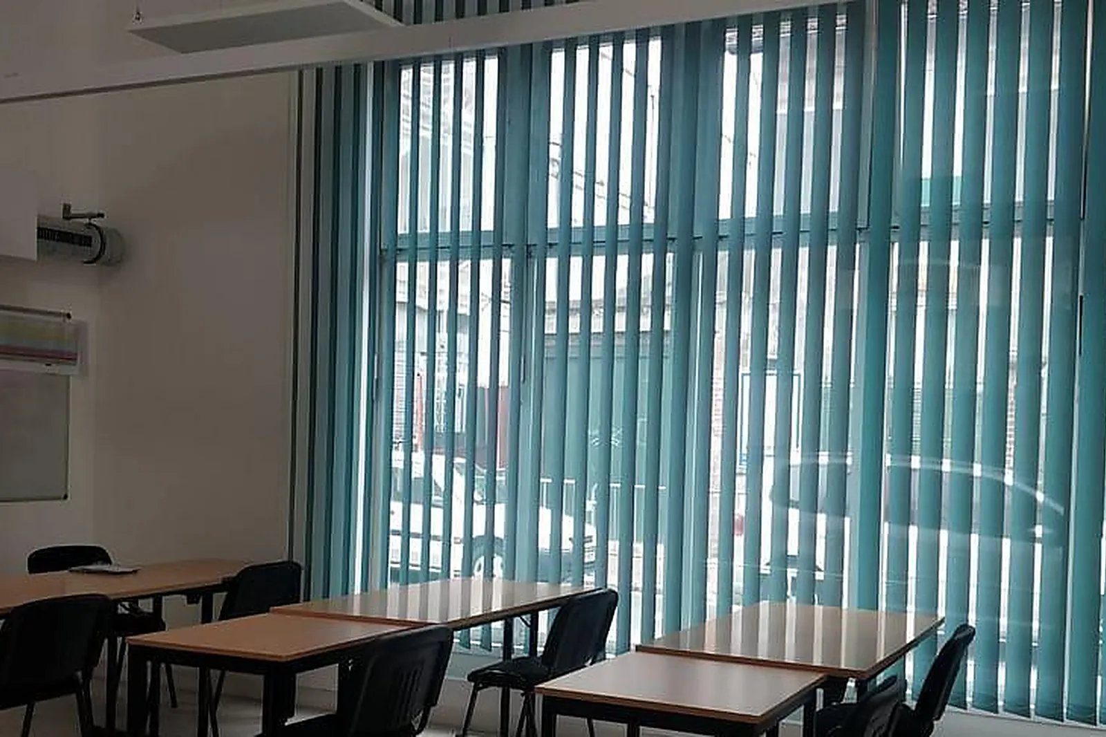 Lieux événementiels, NAÏAS FORMATION