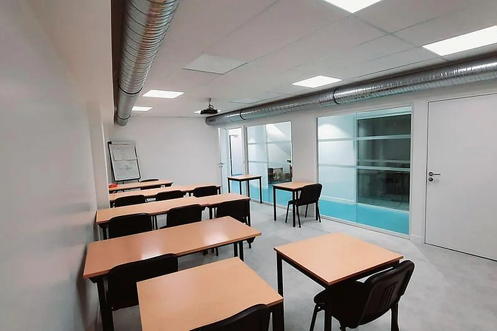 Lieux événementiels, NAÏAS FORMATION