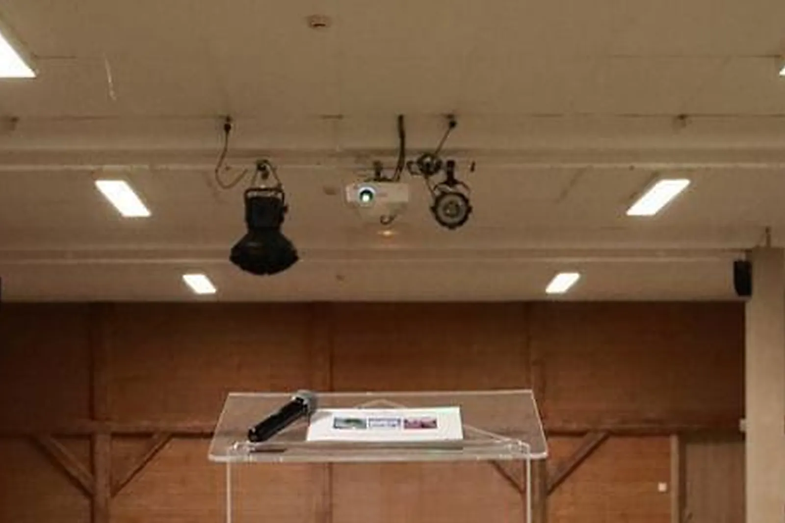 Lieux événementiels, NEACLUB LES BALCONS DU LAC D'ANNECY