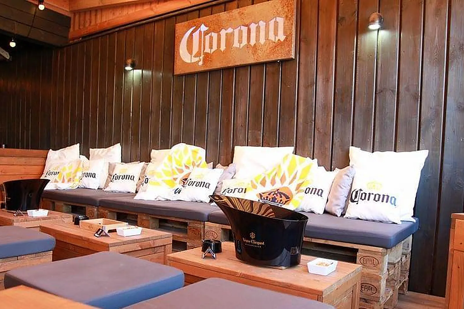 Lieux événementiels, CHÂTEAU DE LA MÉZIÈRE