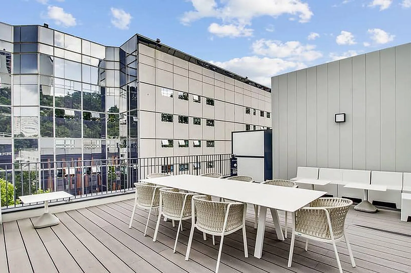 Lieux événementiels, NEWTON OFFICES - LYON VAISE