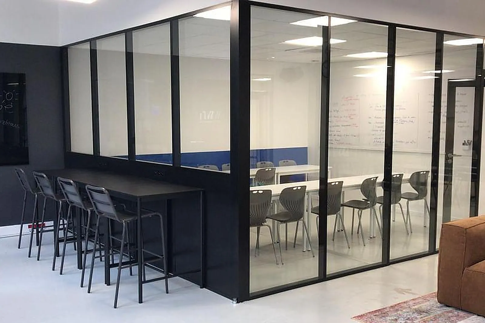 Lieux événementiels, NEXT-U CAFÉ