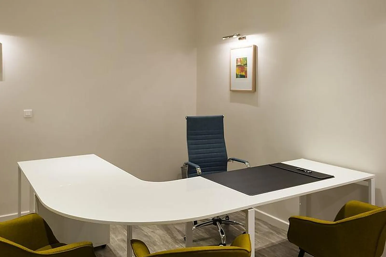 Lieux événementiels, NIKOLSEN