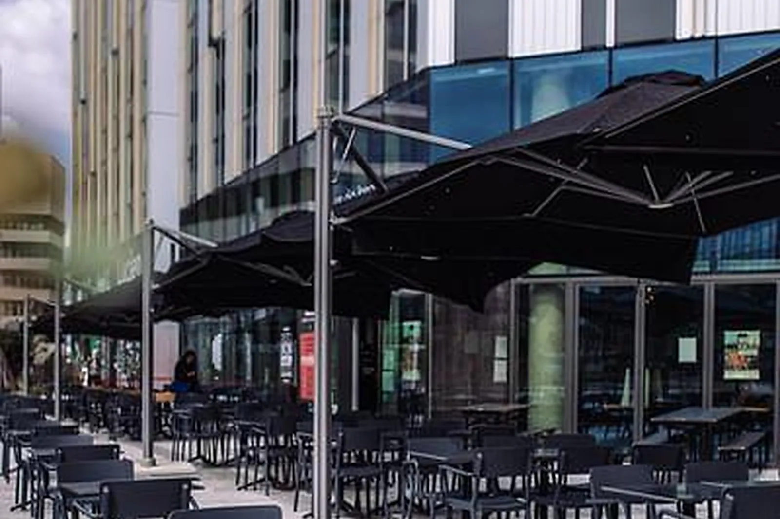 Lieux événementiels, NINKASI LA SOIE