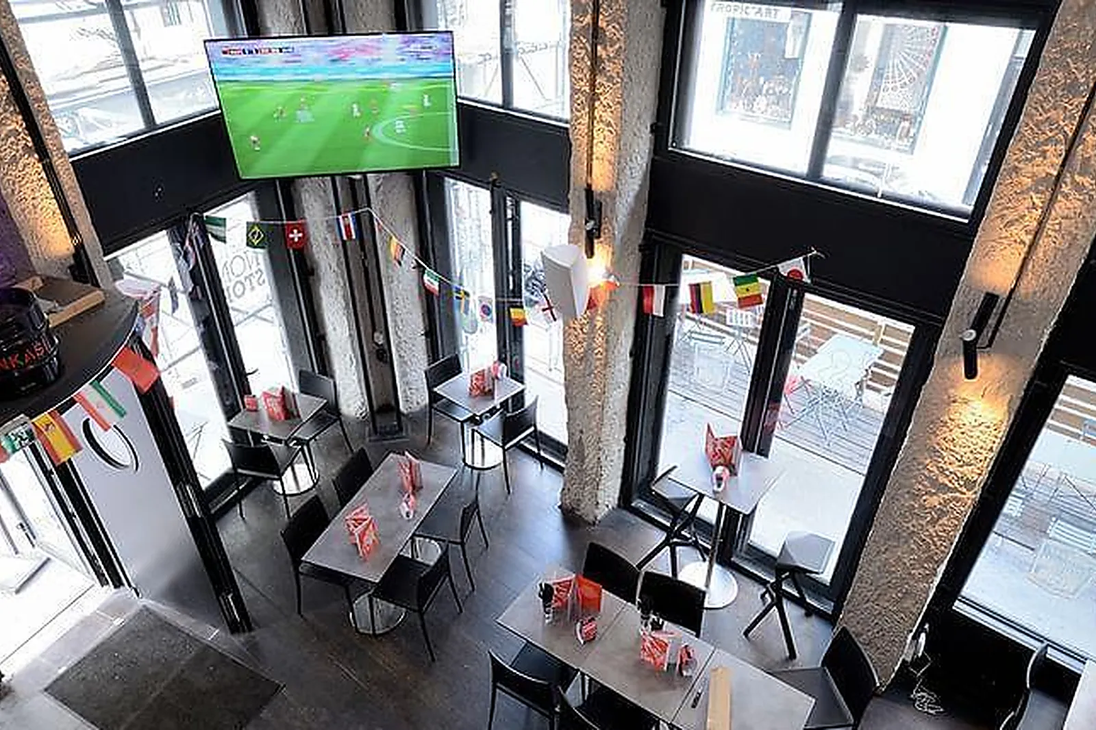 Lieux événementiels, NINKASI SAINT-PAUL