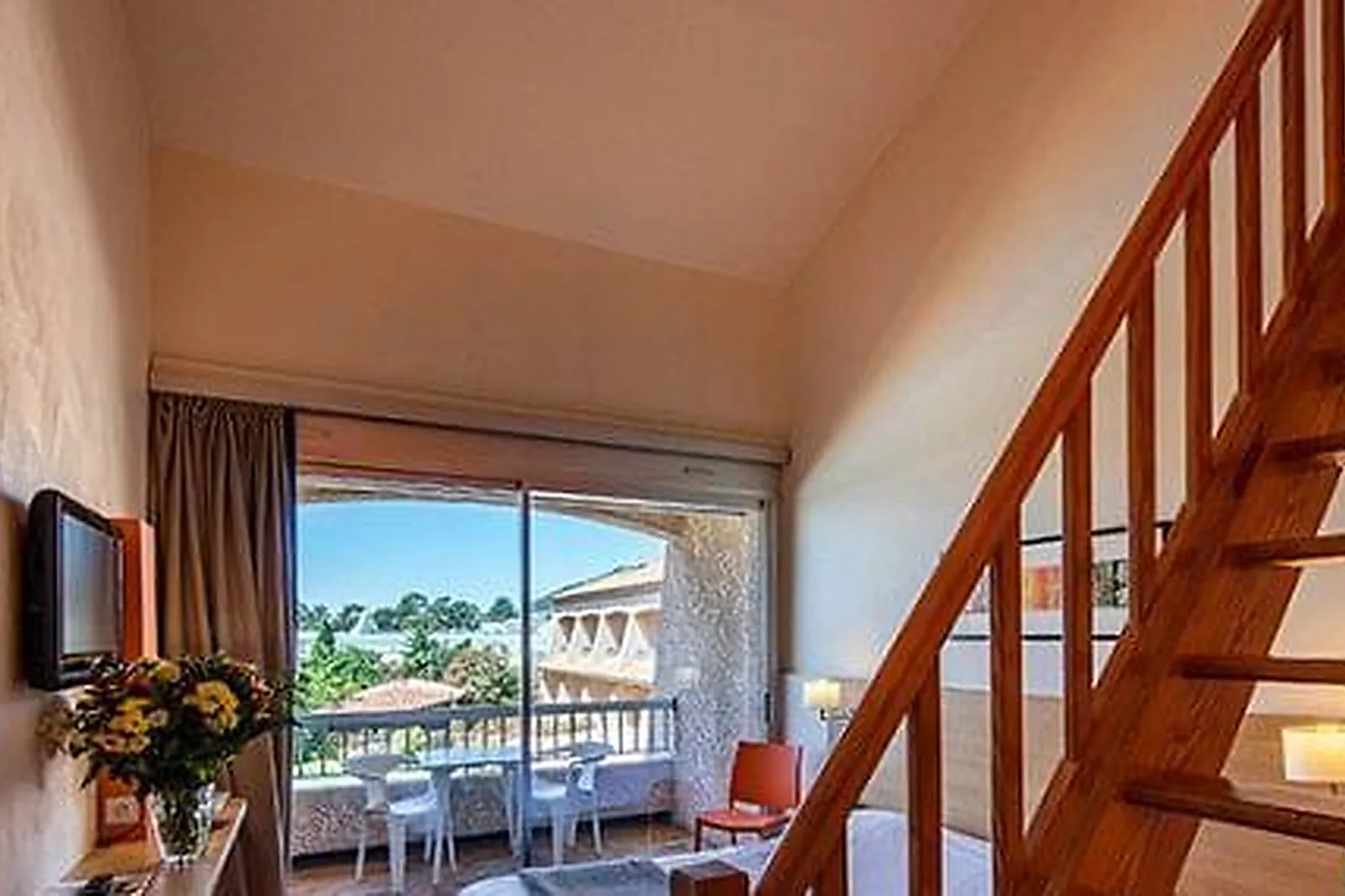 Lieux événementiels, NOEMYS VAL HÔTEL ***