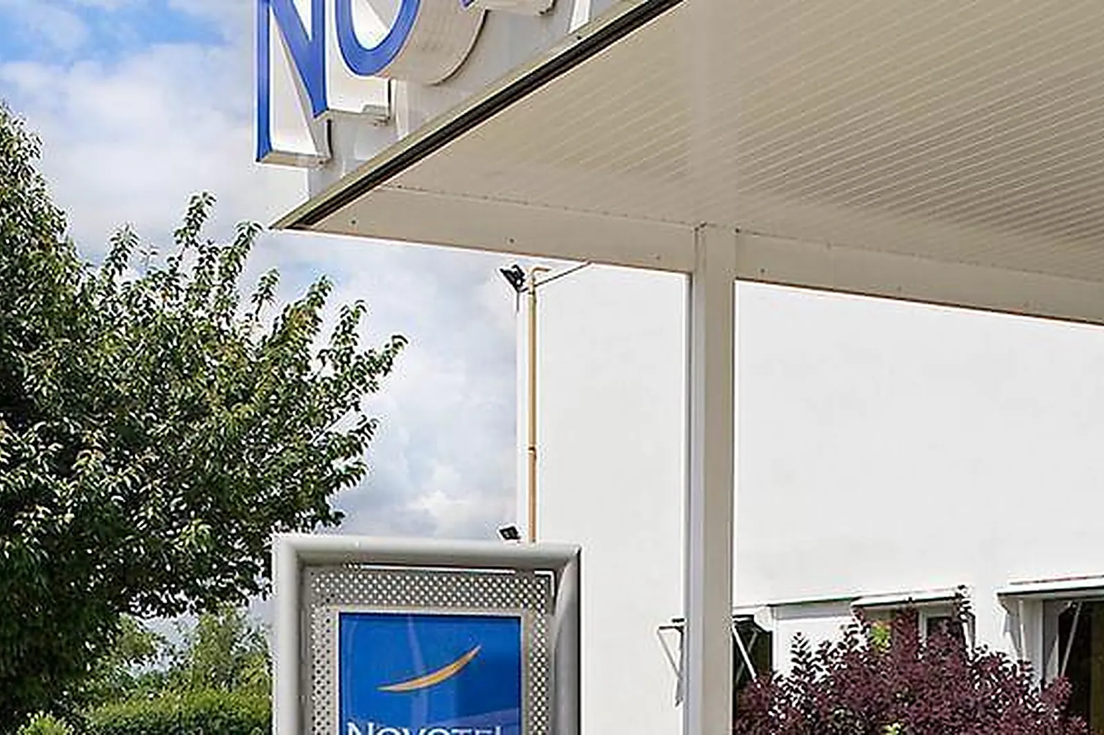 Lieux événementiels, NOVOTEL AMIENS EST ****