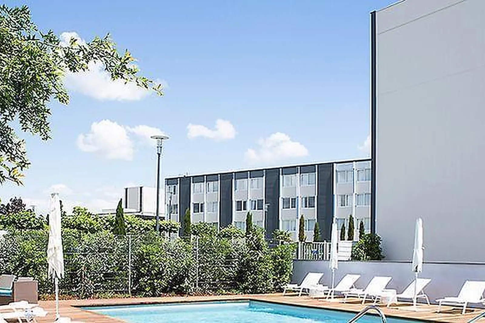 Lieux événementiels, NOVOTEL BORDEAUX LE LAC ****