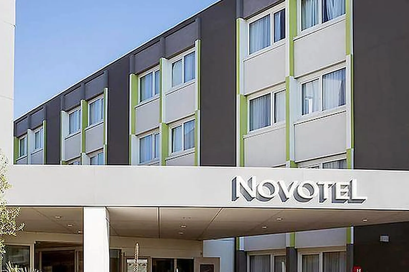 Lieux événementiels, NOVOTEL BORDEAUX LE LAC ****