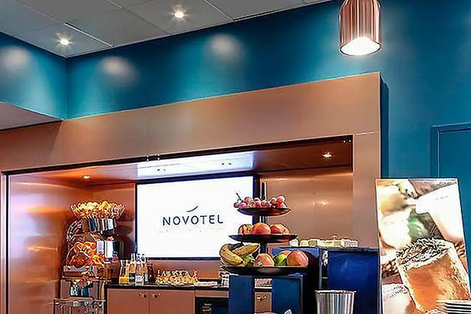 Lieux événementiels, NOVOTEL IBIS LYON GERLAND MUSÉE DES CONFLUENCES ****