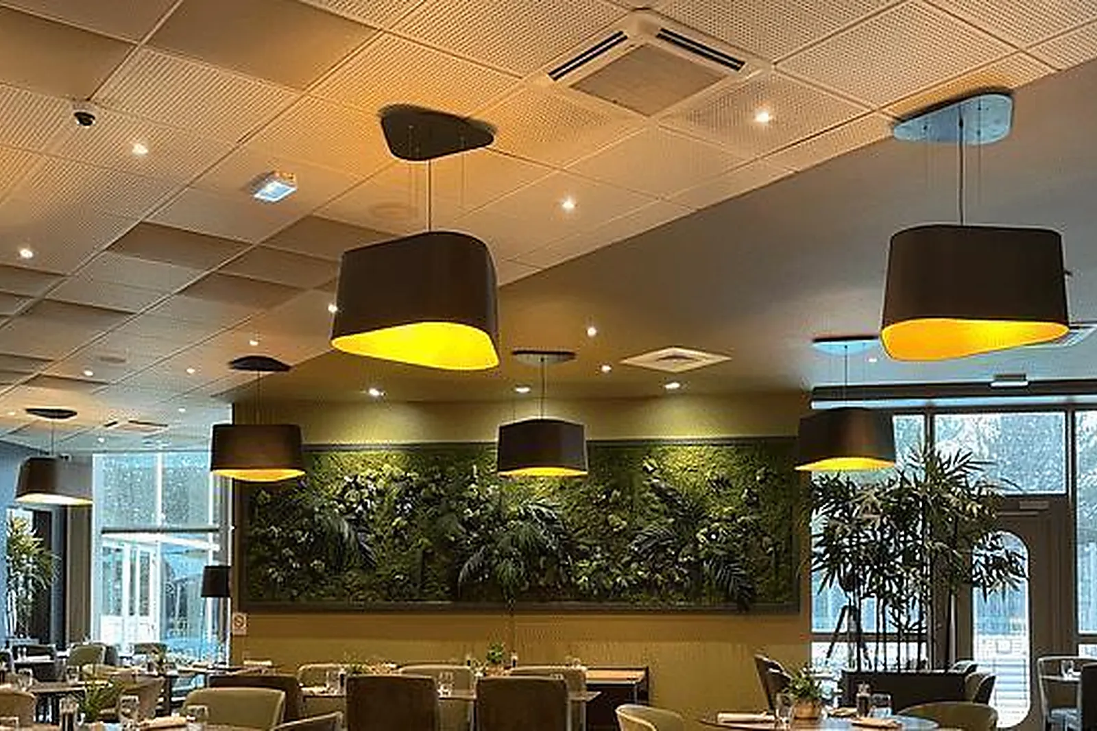 Lieux événementiels, NOVOTEL IBIS LYON GERLAND MUSÉE DES CONFLUENCES ****