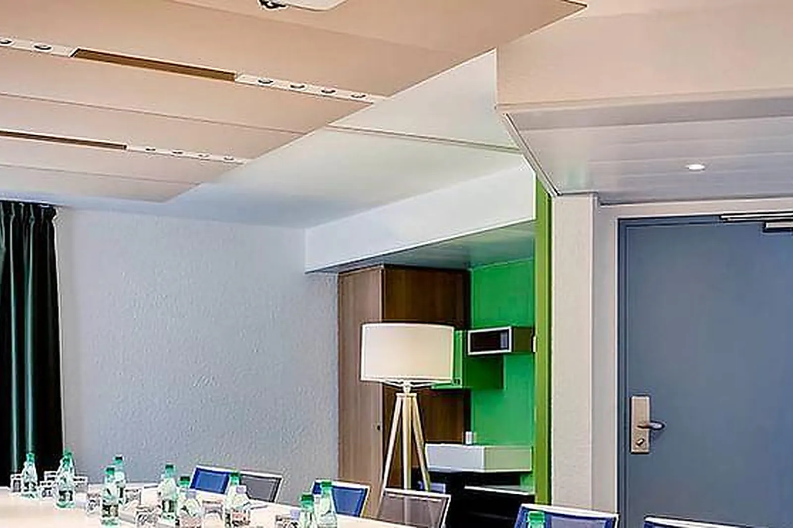 Lieux événementiels, NOVOTEL IBIS LYON GERLAND MUSÉE DES CONFLUENCES ****