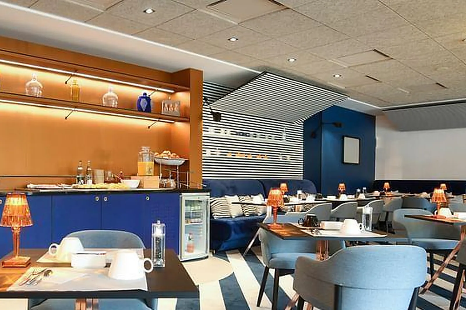 Lieux événementiels, NOVOTEL LA ROCHELLE ****