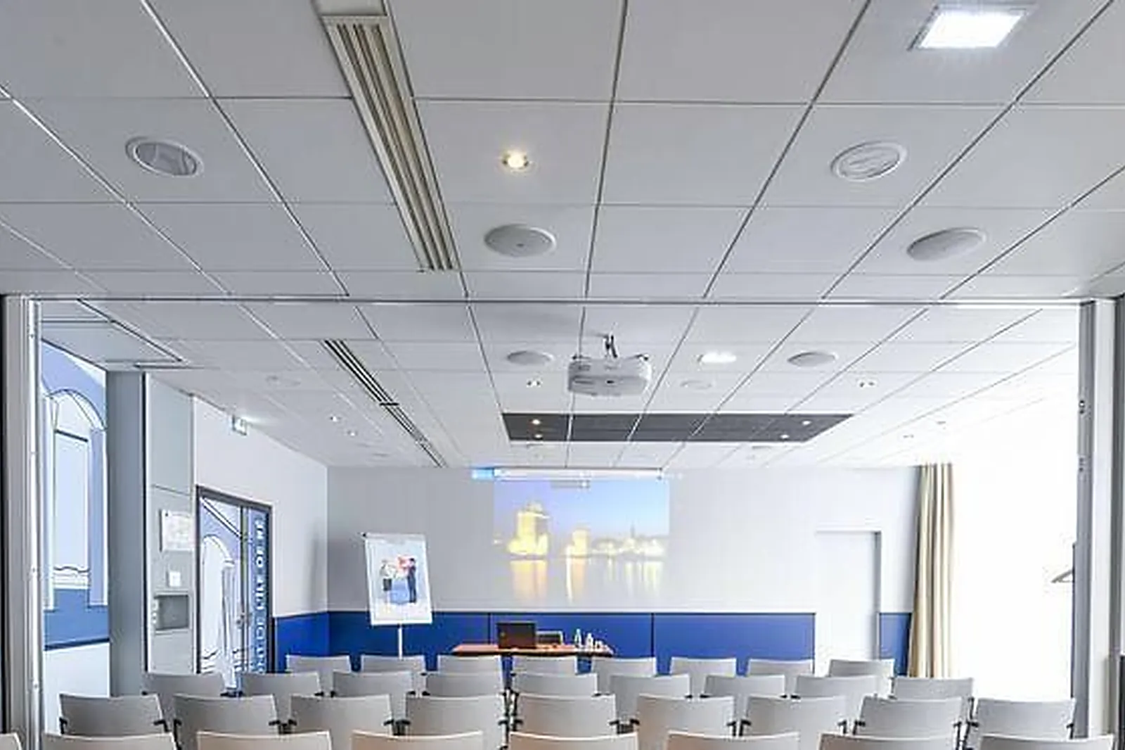 Lieux événementiels, NOVOTEL LA ROCHELLE ****