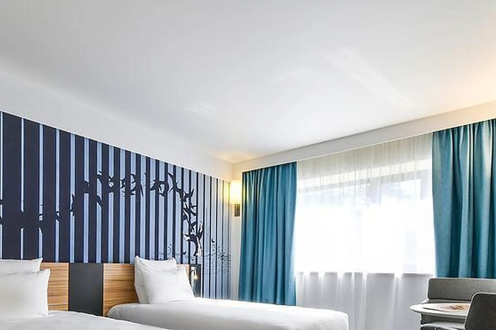 Lieux événementiels, NOVOTEL LA ROCHELLE ****