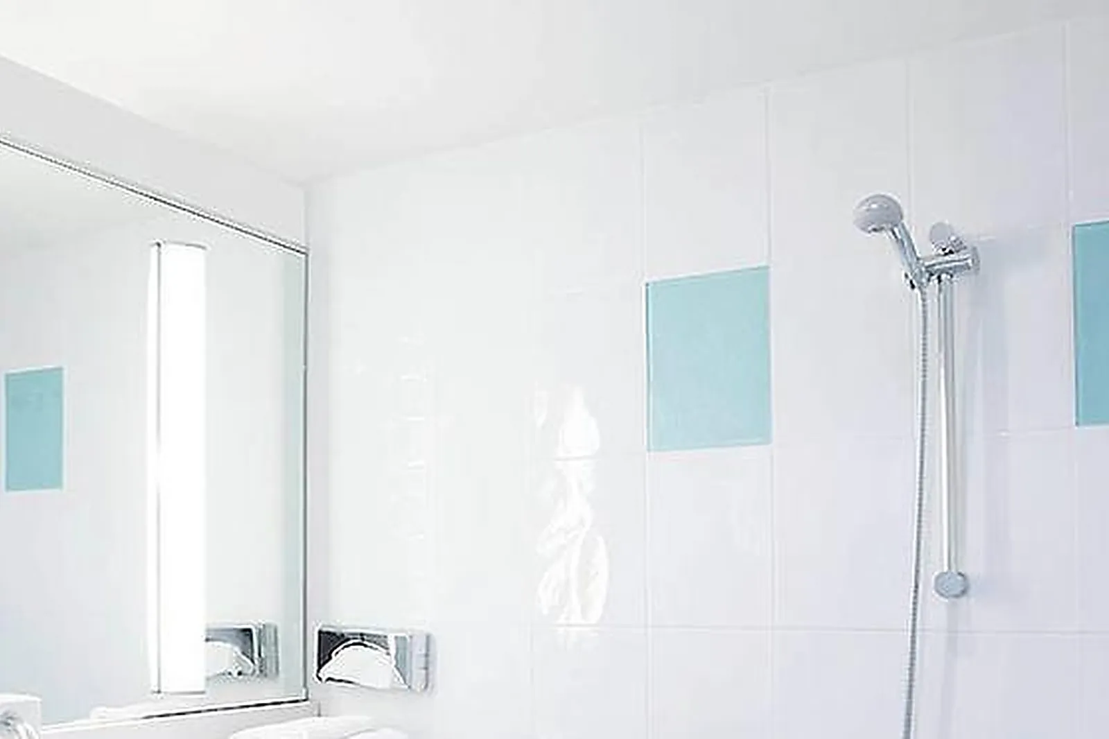 Lieux événementiels, JUM HÔTEL SAINTS-GEOSMES