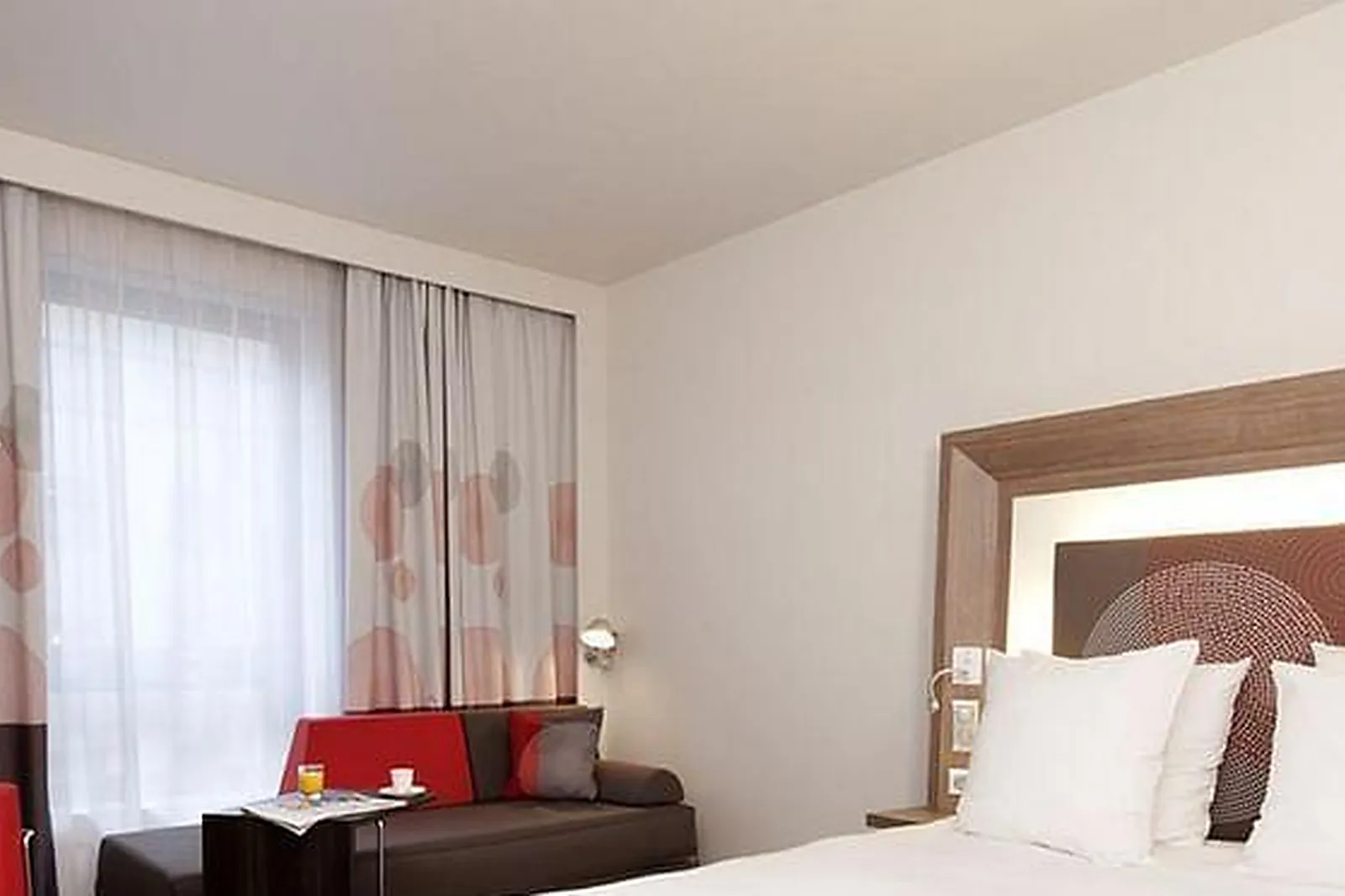 Lieux événementiels, NOVOTEL NANCY OUEST ****