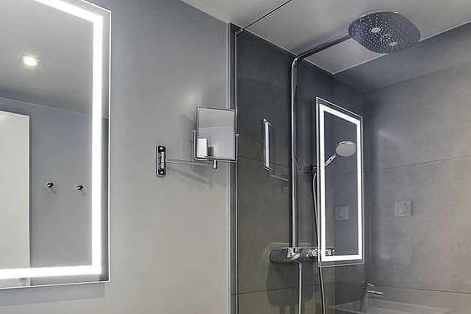 Lieux événementiels, LE SALON