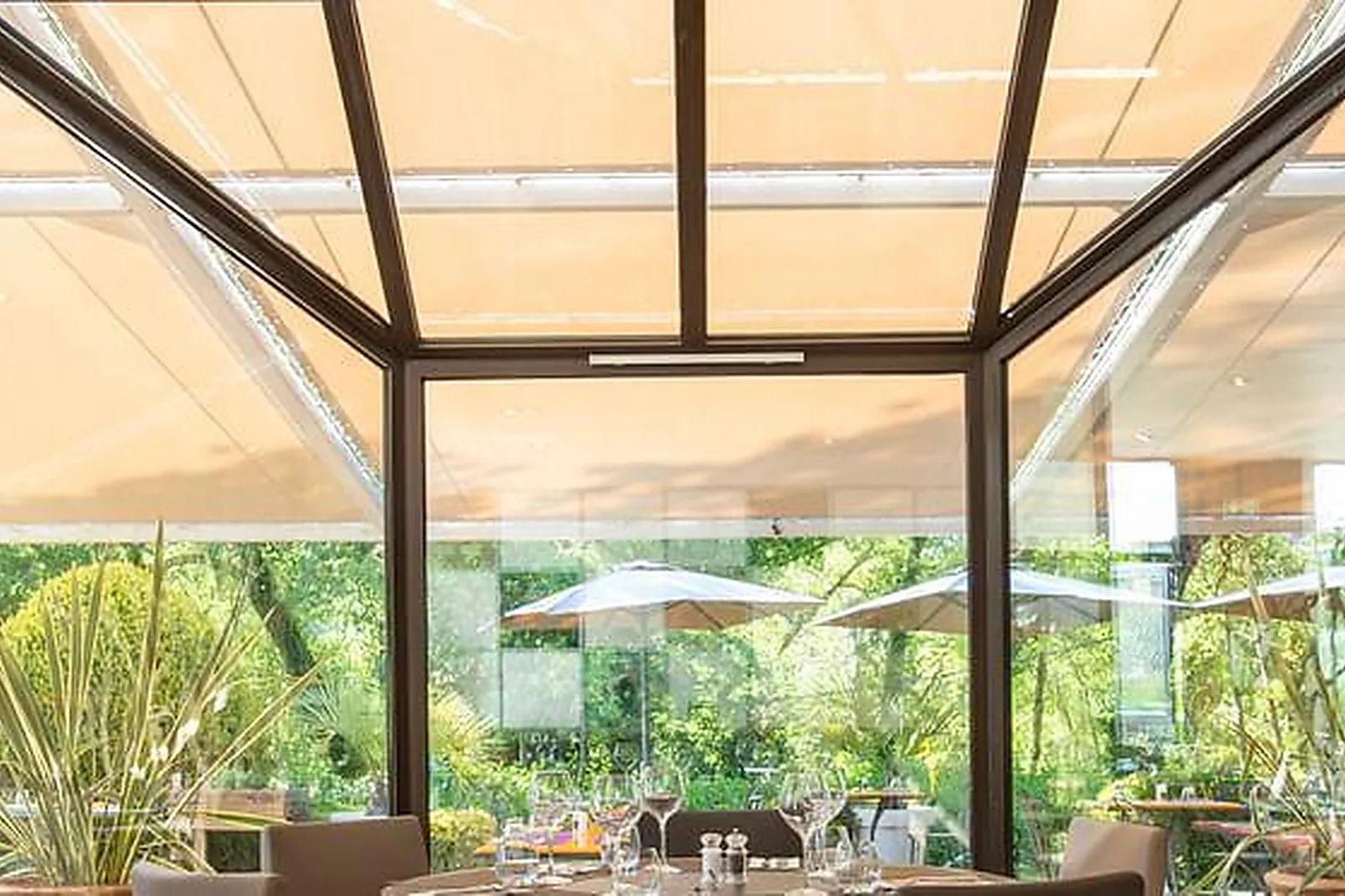 Lieux événementiels, NOVOTEL PONT DE L'ARC FENOUILLERES ****