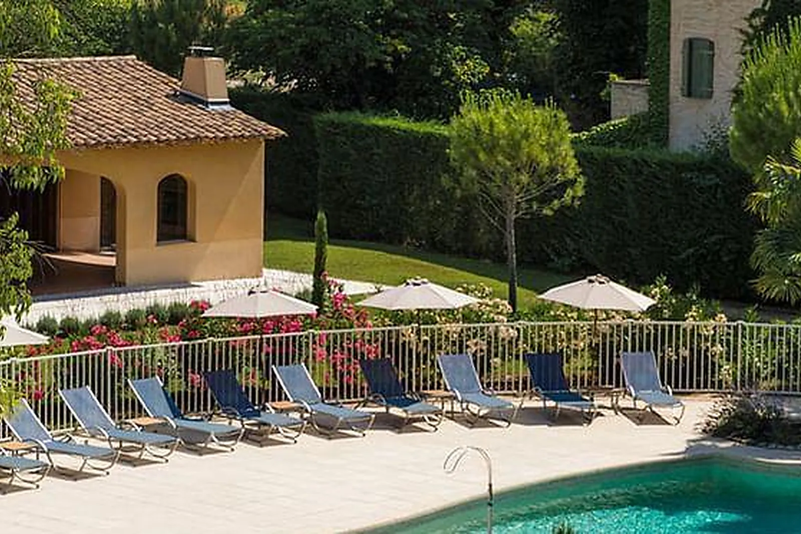 Lieux événementiels, NOVOTEL PONT DE L'ARC FENOUILLERES ****