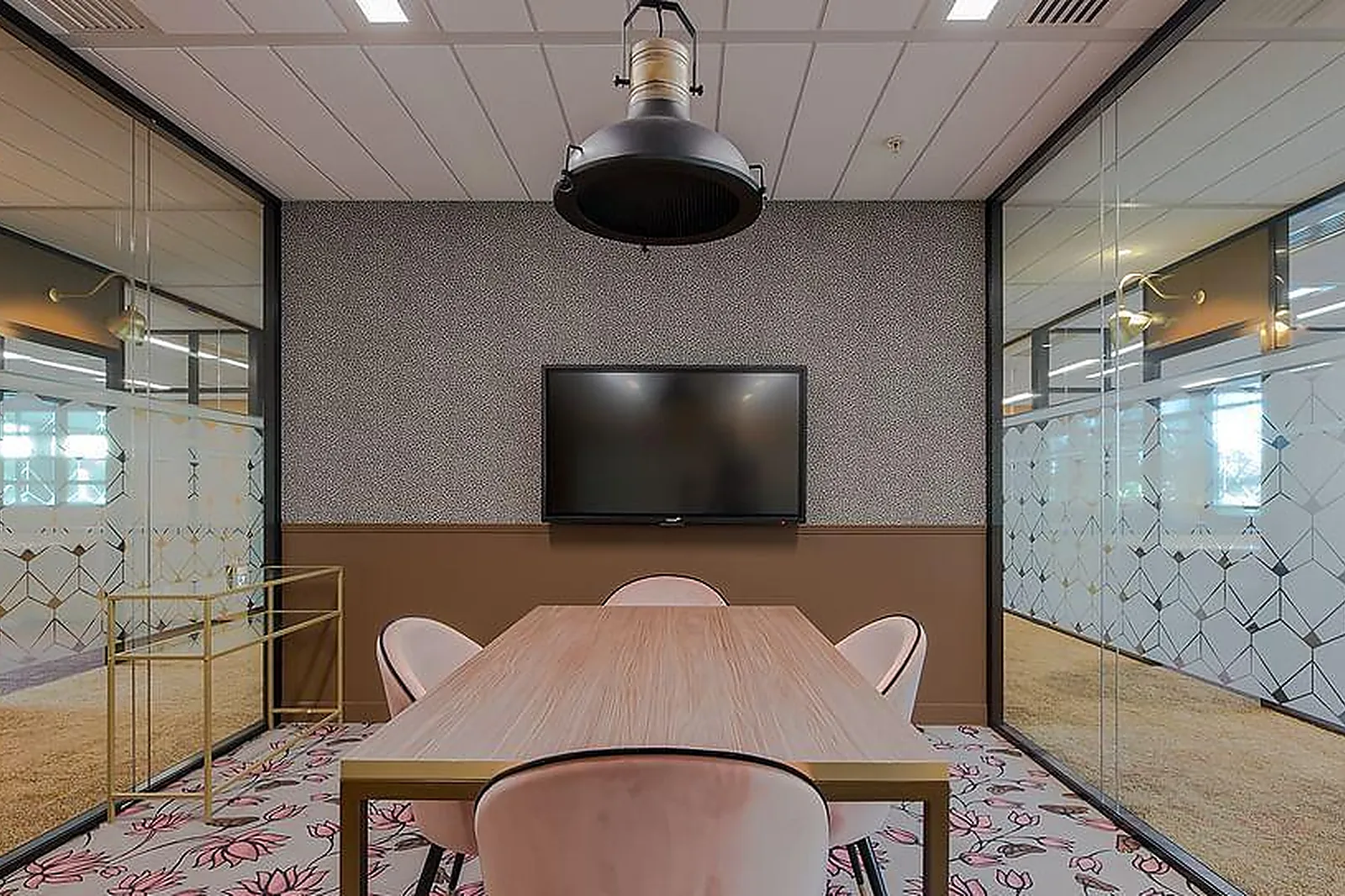 Lieux événementiels, NOW CONNECTED MONTROUGE