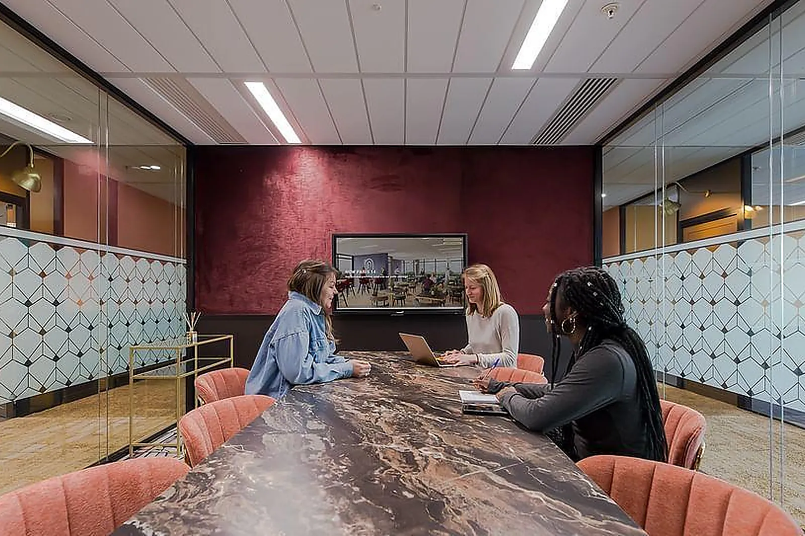 Lieux événementiels, NOW CONNECTED MONTROUGE