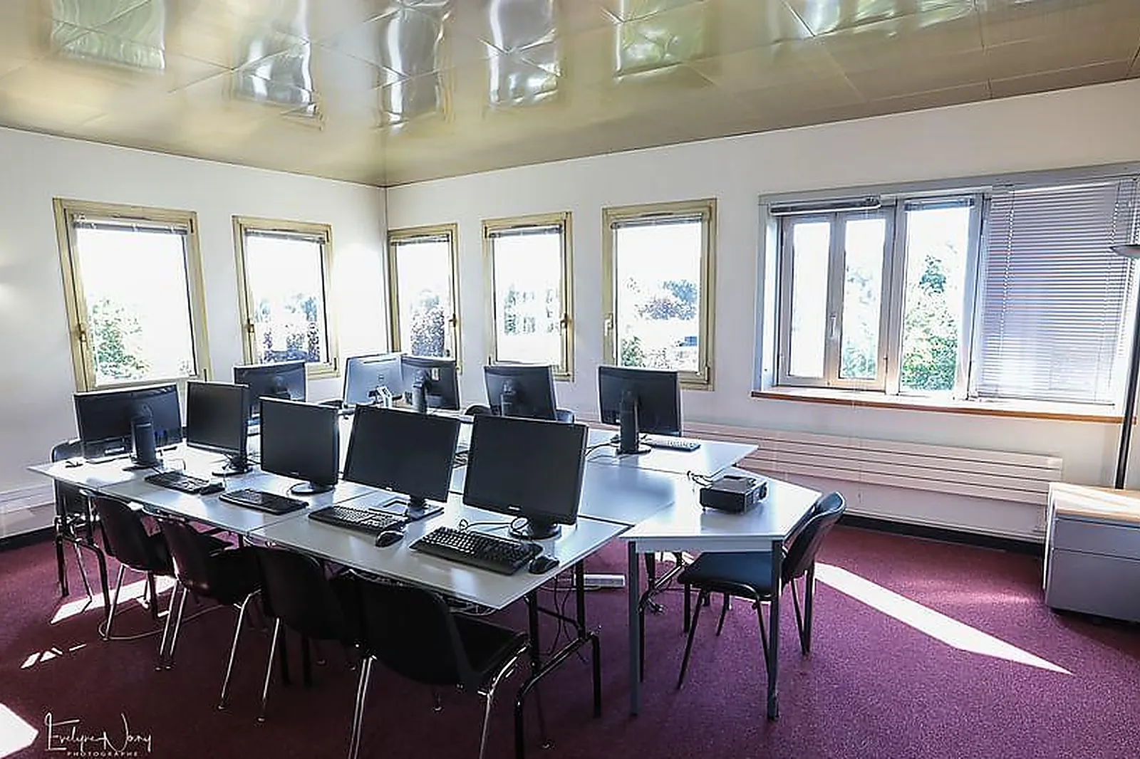 Lieux événementiels, NÉOPOLE - MARNE LA VALLÉE