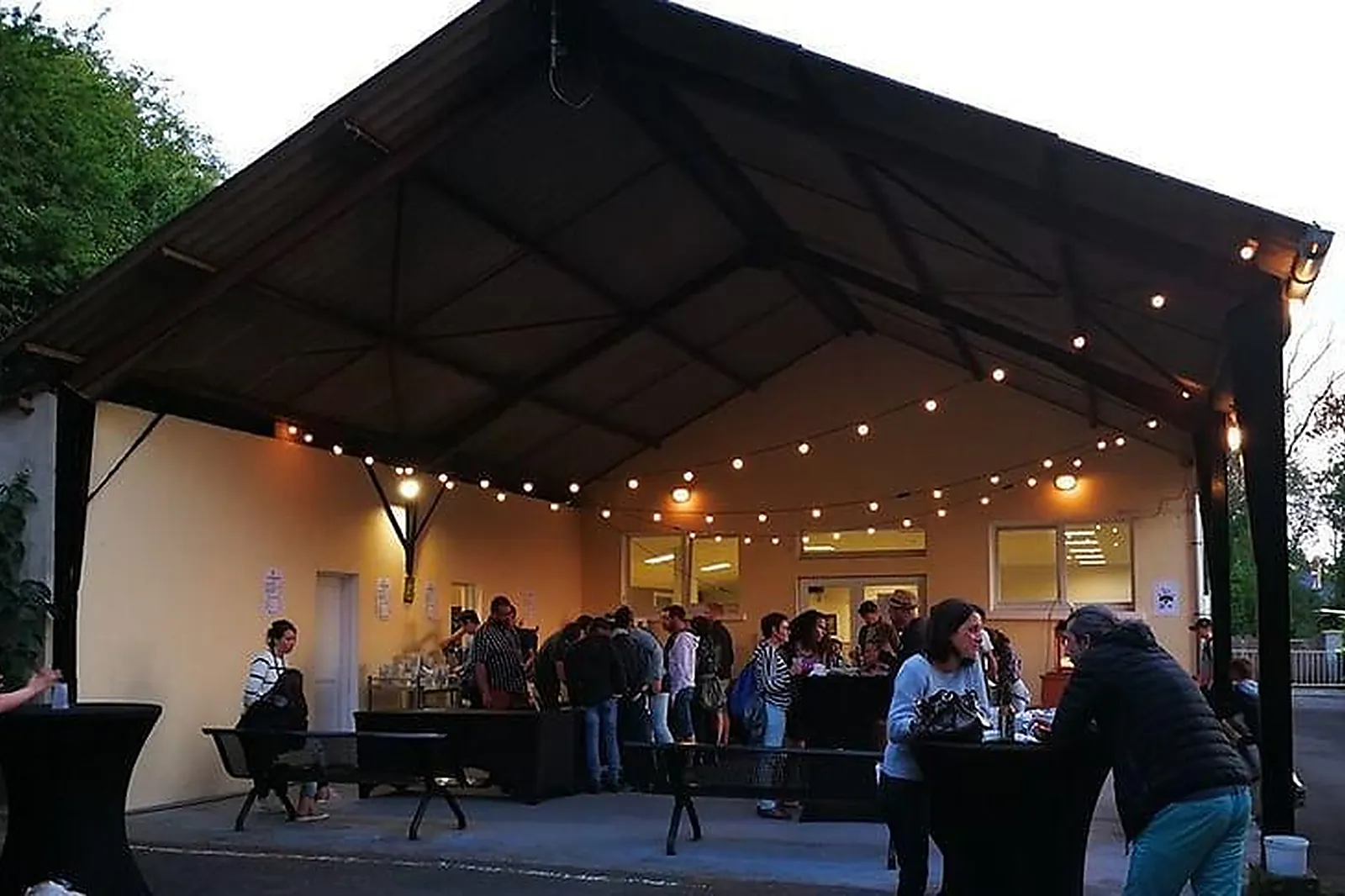 Lieux événementiels, MAISON SUMIANE