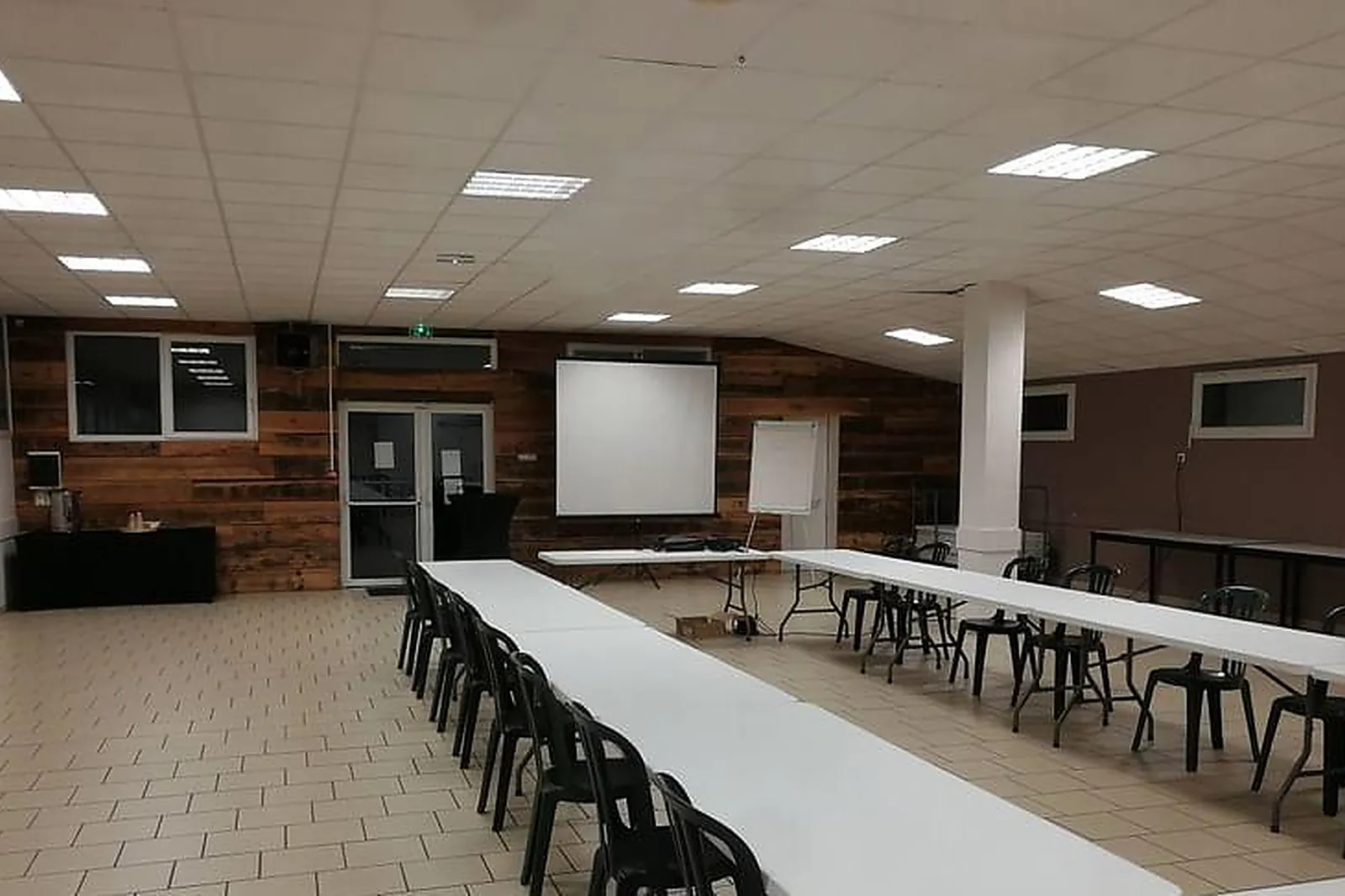 Lieux événementiels, MAISON SUMIANE