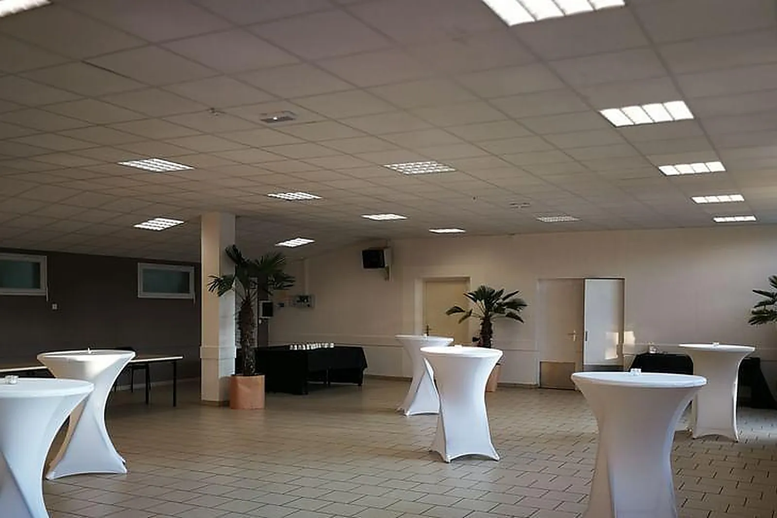 Lieux événementiels, MAISON SUMIANE